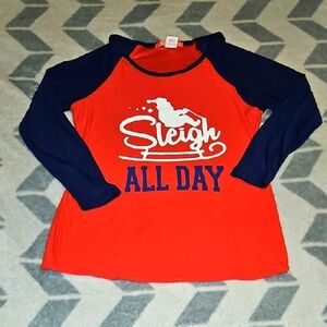 5 More Minutes Womens Sleigh All Day Red Navy White Santa Claus Top Size Medium